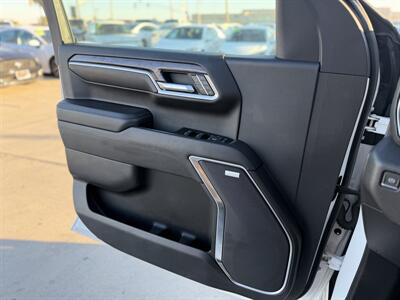 2022 Chevrolet Silverado 1500 LTZ   - Photo 9 - Yuma, AZ 85364