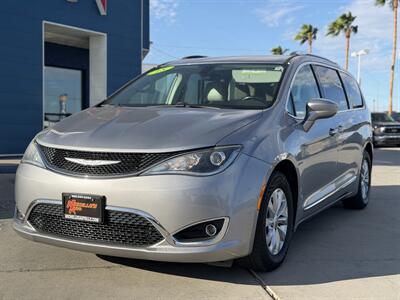 2018 Chrysler Pacifica Touring L - Photo 6 - Yuma, AZ 85365