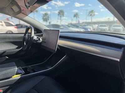 2020 Tesla Model 3 Long Range   - Photo 8 - Yuma, AZ 85364
