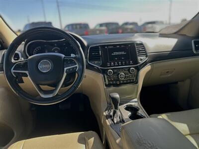 2021 Jeep Grand Cherokee Limited - Photo 2 - Yuma, AZ 85364