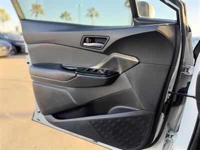 2021 Toyota C-HR LE   - Photo 9 - Yuma, AZ 85364