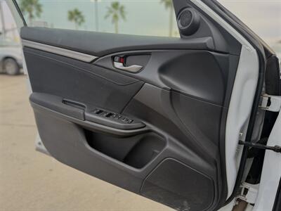 2020 Honda Civic EX   - Photo 10 - Yuma, AZ 85364