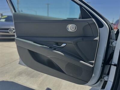 2021 Hyundai ELANTRA SEL - Photo 6 - Somerton, AZ 85350
