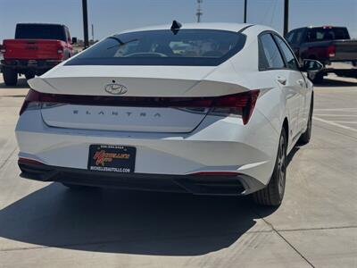 2021 Hyundai ELANTRA SEL - Photo 8 - Somerton, AZ 85350