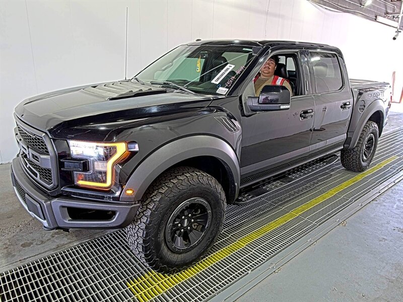 2018 Ford F-150 Raptor - Photo 1 - Somerton, AZ 85350