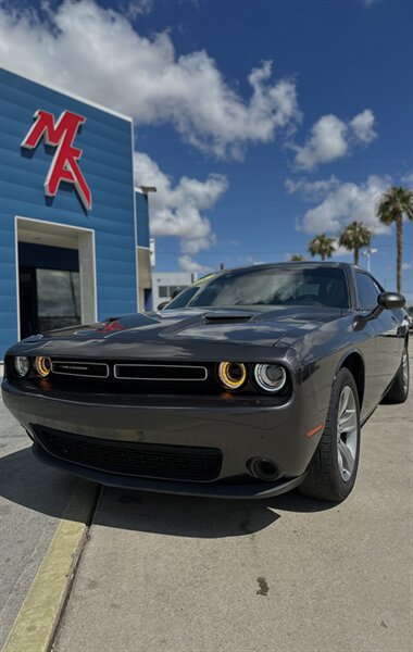 2018 Dodge Challenger SXT - Photo 1 - Yuma, AZ 85364