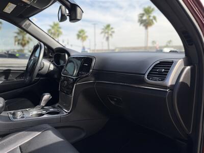 2021 Jeep Grand Cherokee Limited   - Photo 8 - Yuma, AZ 85364