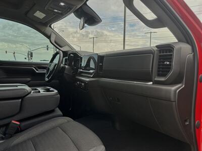 2023 Chevrolet Silverado 1500 LT   - Photo 9 - Yuma, AZ 85364