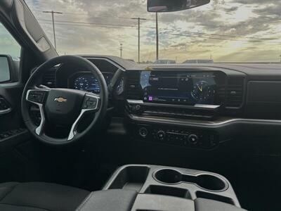 2023 Chevrolet Silverado 1500 LT   - Photo 8 - Yuma, AZ 85364