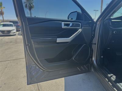2021 Ford Explorer XLT   - Photo 7 - Somerton, AZ 85350