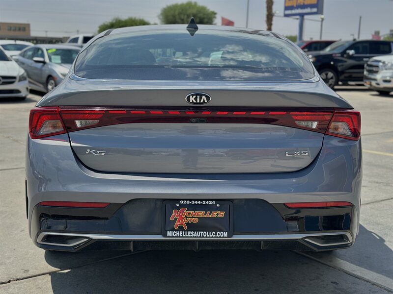 2021 Kia K5 LXS photo 5