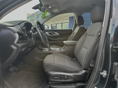 2020 Chevrolet Traverse LT Cloth   - Photo 3 - Yuma, AZ 85364