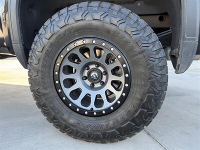 2022 GMC Sierra 1500 Denali - Photo 11 - Yuma, AZ 85364