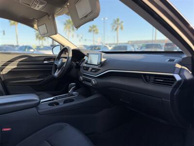 2022 Nissan Altima 2.5 S   - Photo 7 - Somerton, AZ 85350