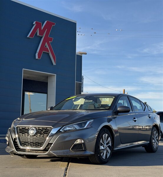 2022 Nissan Altima 2.5 S   - Photo 1 - Somerton, AZ 85350