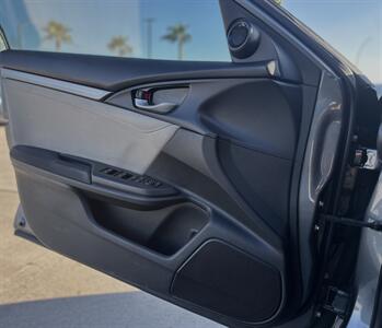 2019 Honda Civic EX   - Photo 9 - Yuma, AZ 85365