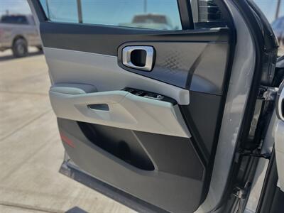 2022 Kia Sorento S   - Photo 7 - Yuma, AZ 85364