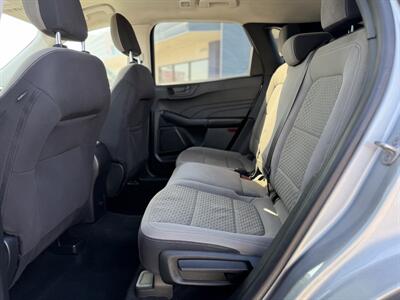 2022 Ford Escape SE   - Photo 4 - Somerton, AZ 85350