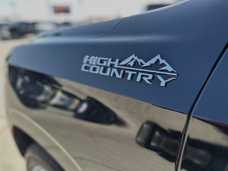 2021 Chevrolet Tahoe High Country photo 9