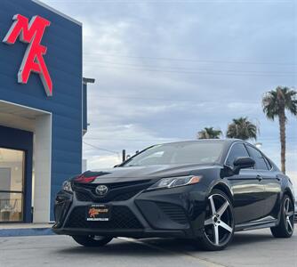 2019 Toyota Camry SE Sedan