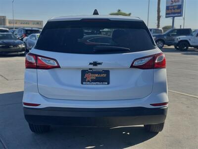 2019 Chevrolet Equinox LS   - Photo 8 - Yuma, AZ 85365