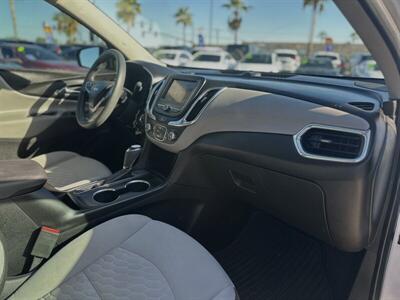2019 Chevrolet Equinox LS   - Photo 5 - Yuma, AZ 85365