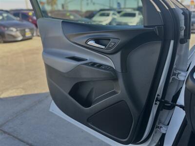 2019 Chevrolet Equinox LS   - Photo 6 - Yuma, AZ 85365