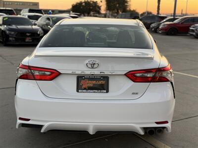2018 Toyota Camry SE   - Photo 7 - Yuma, AZ 85365