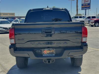 2021 Toyota Tacoma SR5 V6   - Photo 8 - Yuma, AZ 85364