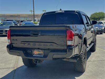 2021 Toyota Tacoma SR5 V6   - Photo 9 - Yuma, AZ 85364