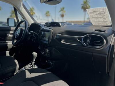2020 Jeep Renegade Altitude   - Photo 5 - Somerton, AZ 85350