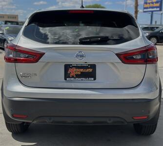 2020 Nissan Rogue Sport S   - Photo 7 - Yuma, AZ 85364