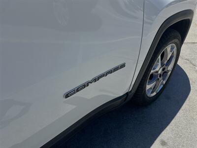 2020 Jeep Compass Limited   - Photo 9 - Somerton, AZ 85350