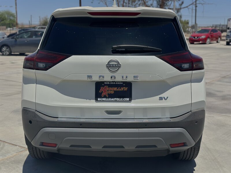 2023 Nissan Rogue SV - Photo 8