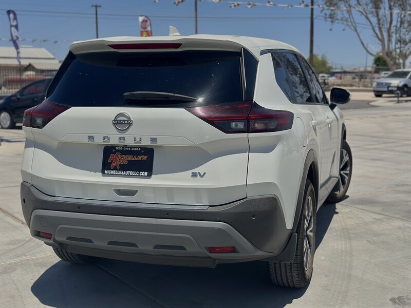 2023 Nissan Rogue SV - Photo 9