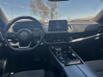 2023 Nissan Rogue SV   - Photo 2 - Somerton, AZ 85350