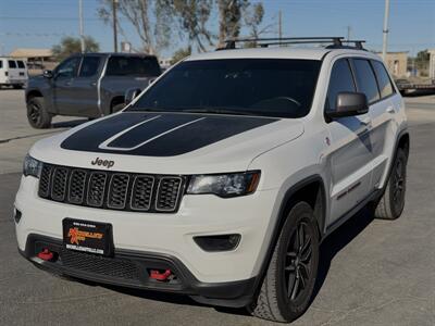 2017 Jeep Grand Cherokee Trailhawk   - Photo 4 - Yuma, AZ 85364