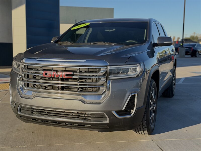 2021 Gmc Acadia SLE photo 4