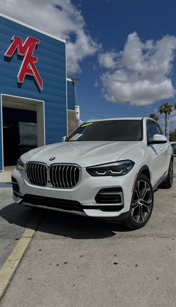 2022 BMW X5 sDrive40i  