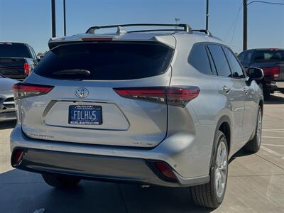 2020 Toyota Highlander Limited   - Photo 8 - Yuma, AZ 85364