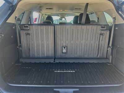 2020 Toyota Highlander Limited   - Photo 5 - Yuma, AZ 85364