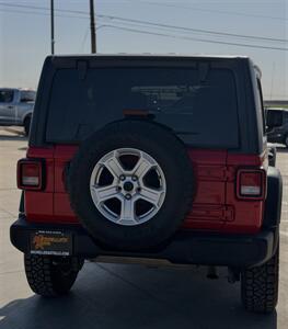 2020 Jeep Wrangler Unlimited Sport   - Photo 7 - Yuma, AZ 85365