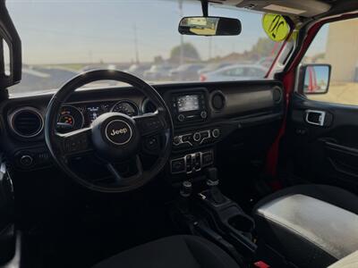 2020 Jeep Wrangler Unlimited Sport   - Photo 2 - Yuma, AZ 85365