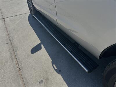 2020 Ford Expedition Limited   - Photo 11 - Somerton, AZ 85350