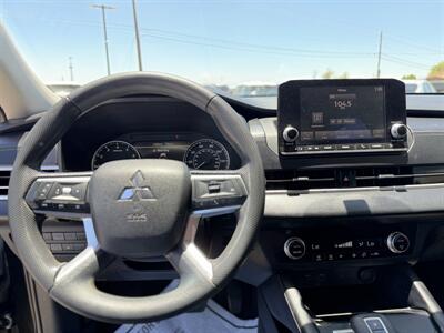2022 Mitsubishi Outlander ES - Photo 2 - Somerton, AZ 85350