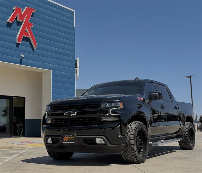 2021 Chevrolet Silverado 1500 RST 4X4 Crew Cab Short Box's photo