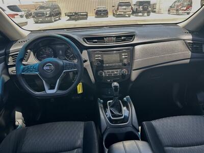 2017 Nissan Rogue S - Photo 2 - Yuma, AZ 85365