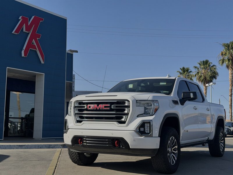 2020 GMC Sierra 4WD Crew Cab Short Box AT4's photo