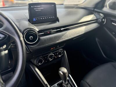 2020 Toyota Yaris Hatchback LE - Photo 7 - Yuma, AZ 85364