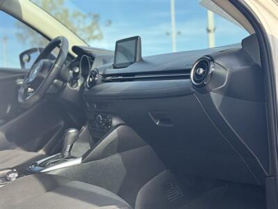 2020 Toyota Yaris Hatchback LE - Photo 3 - Yuma, AZ 85364